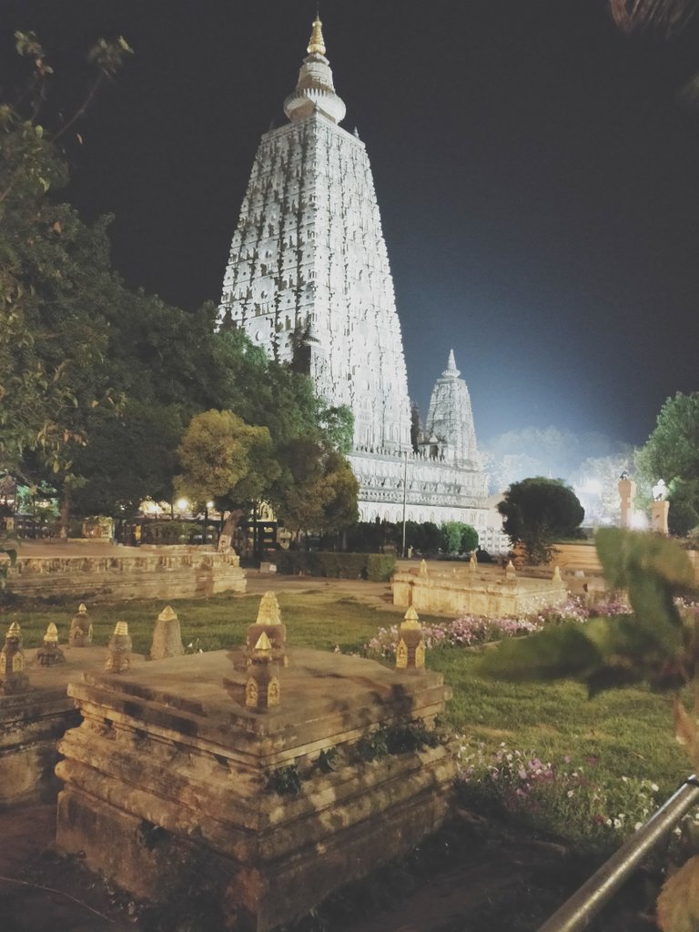 Mahabodhi temple_!.jpg_1.jpg