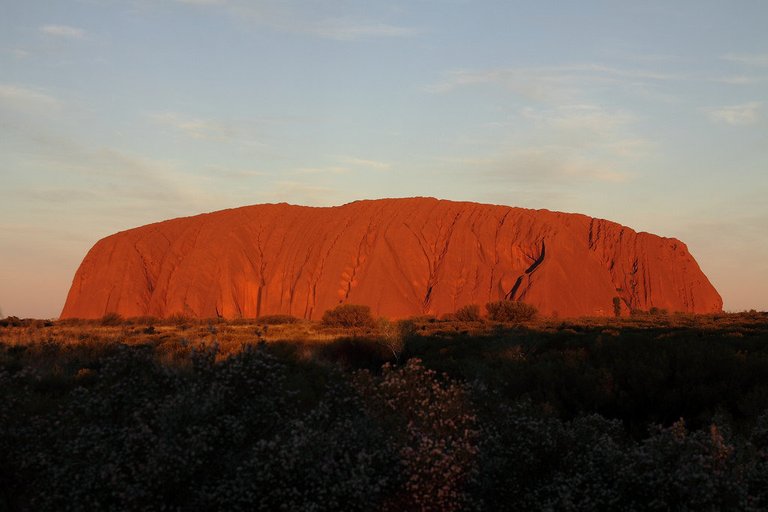 4993563786-uluru-before-sunset (FILEminimizer).jpg