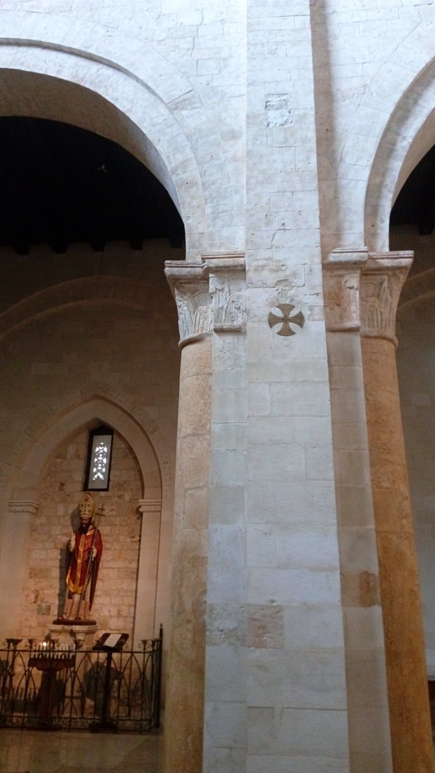 conversano cattedrale 3.jpg