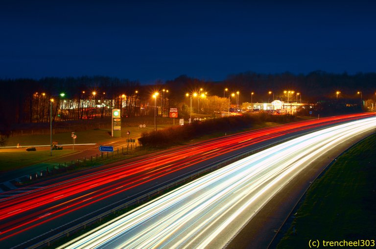 Burton-In-Kendal services at rush hour, 2017.JPG