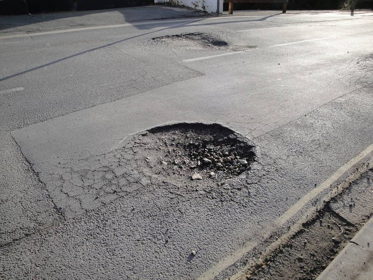 potholes.jpg