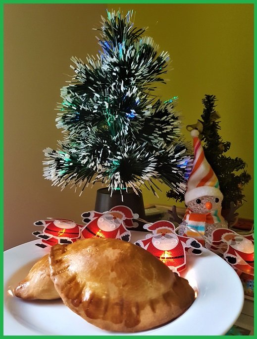 empanadas christmas.jpg