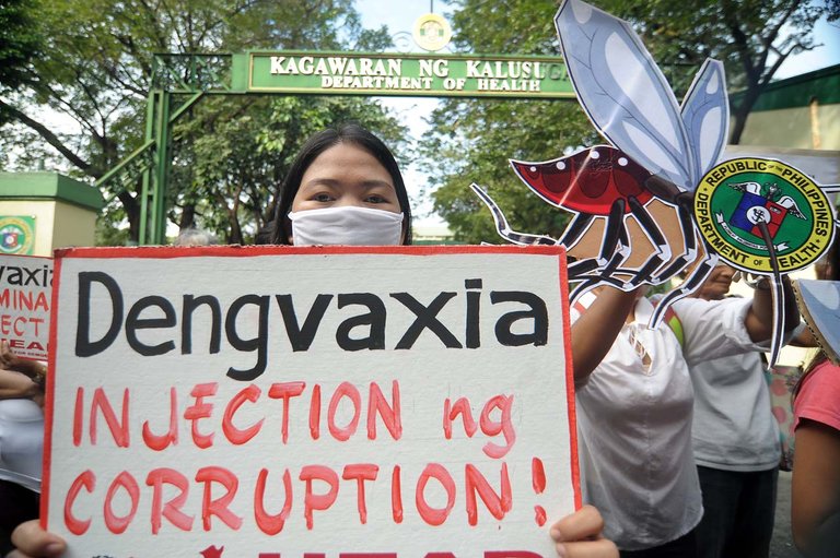 doh-dengvaxia-rally-manila-dec8-002.jpg