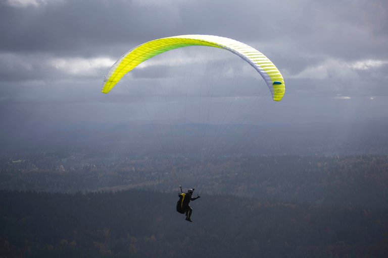 paraglide.jpg