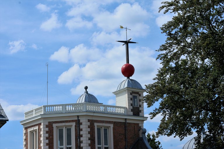 red ball greenwich.jpg