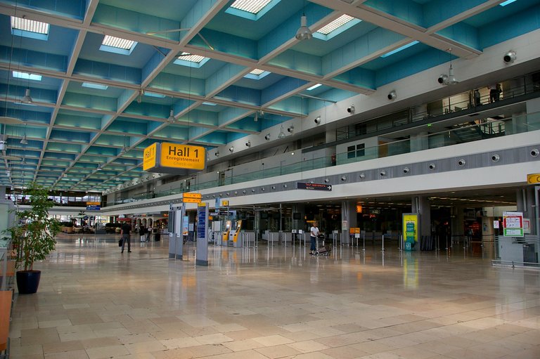 Aéroport_Marseille-Provence5.jpg