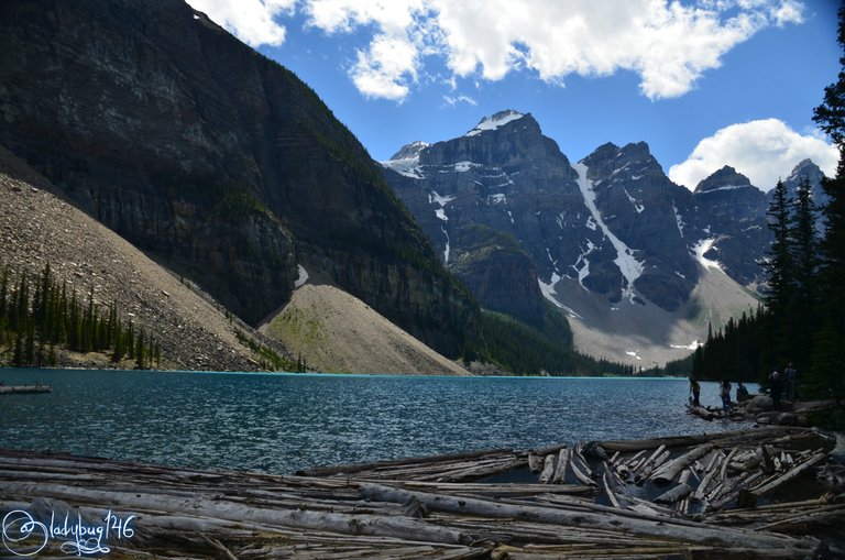 moraine lake3.jpg