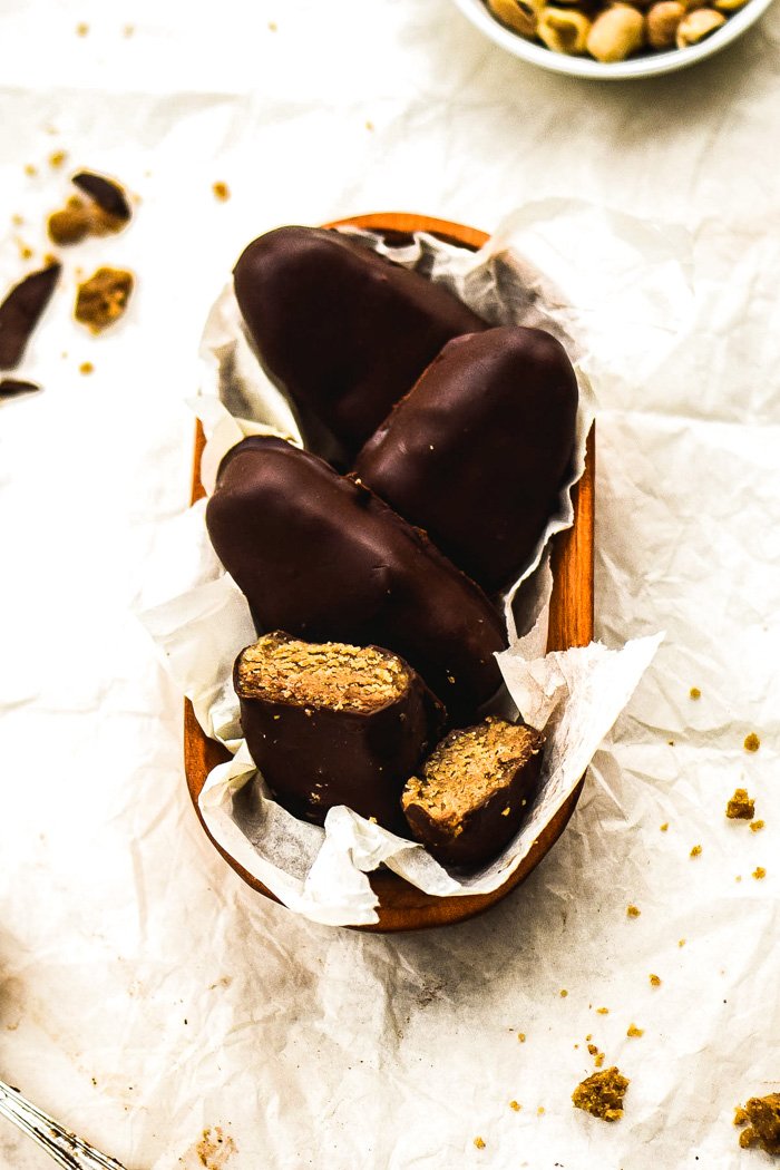 Chocolate Peanut Butter Easter Egg Cake Truffles- (Vegan) #Easter-4.jpg