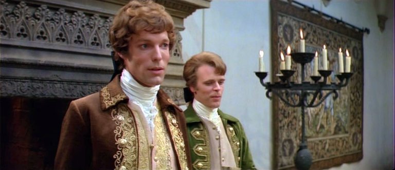 the slipper and the rose richard chamberlain and christopher gable.jpg