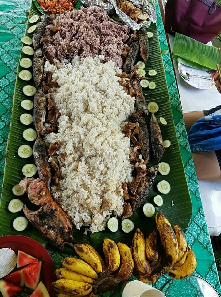 ar.f_boodlefight.jpg