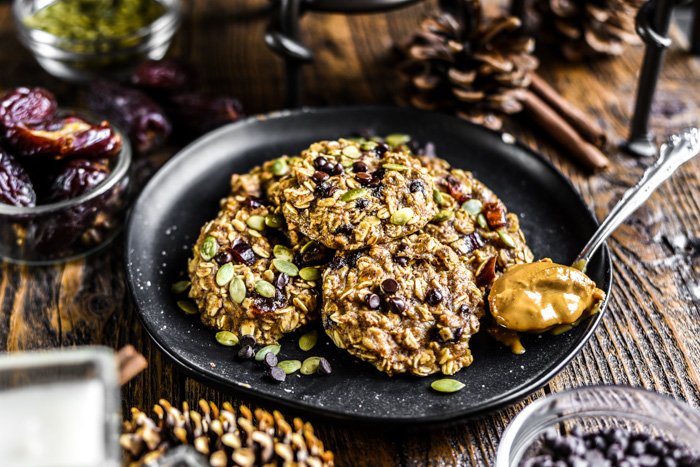 Healthy 6-Ingredient Oatmeal PB Banana Cookies-1.jpg