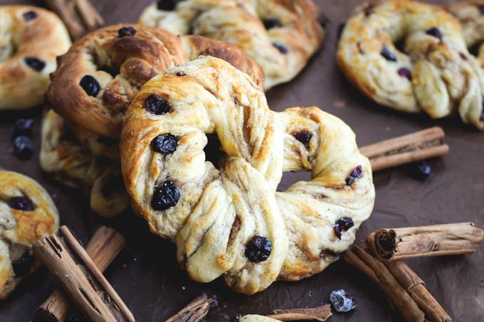 Cinnamon Raisin Swirl Soft Pretzels (3).jpg