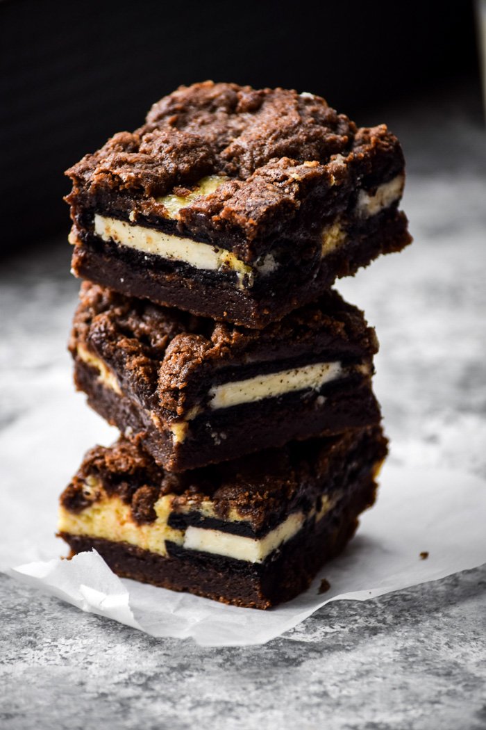 Cookies & Cream Cheesecake Brownie Bars-6.jpg