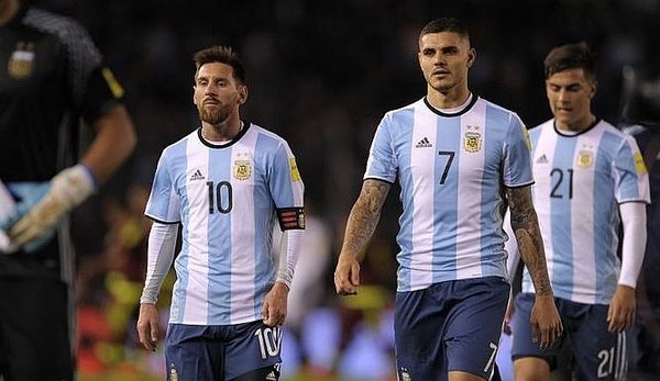 seleccion-argentina-paulo-dybala-y-mauro-icardi-ca-164127-jpg_600x0.jpg