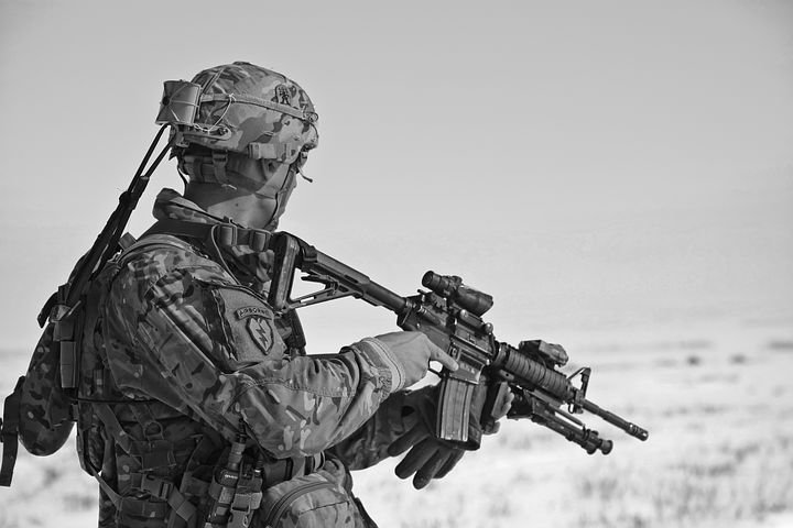 soldier-60707__480.jpg