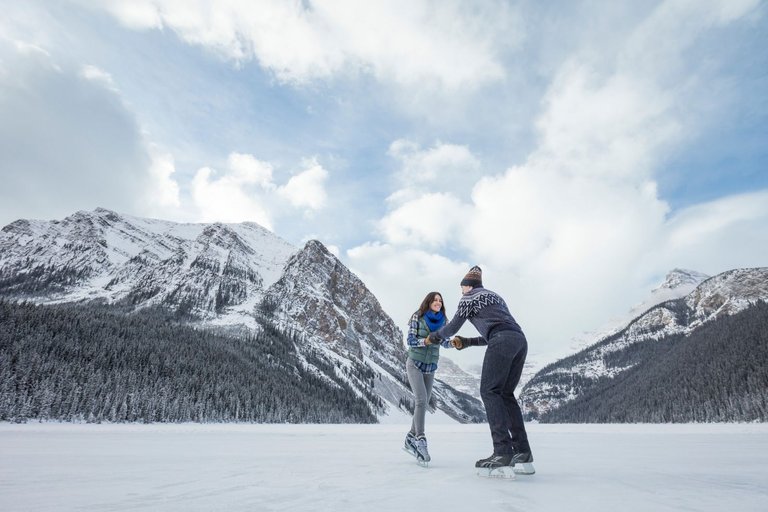 ice-skating-couple-hero-banff-alberta.jpg