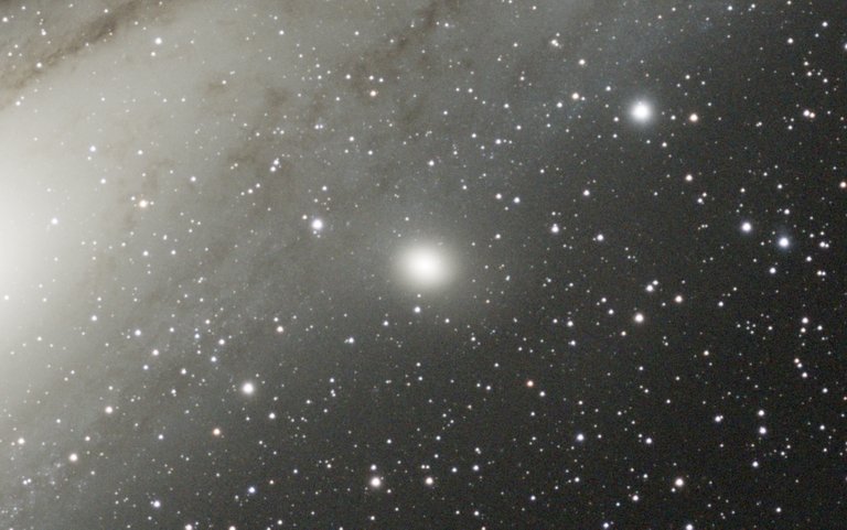 M32_.jpg