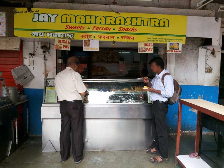 jay-maha-vadapav.jpg