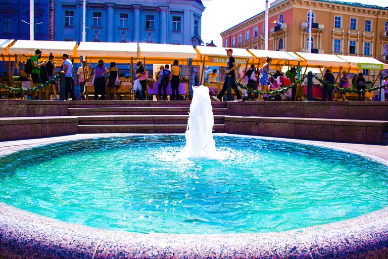 zegevege mandusevac square central jelacic.jpg