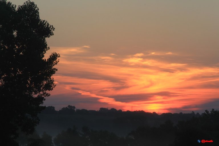 sunrise dawn cloud colorful SR0239.JPG