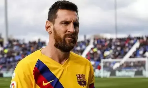 Lionel-Messi-1209413 (1).webp