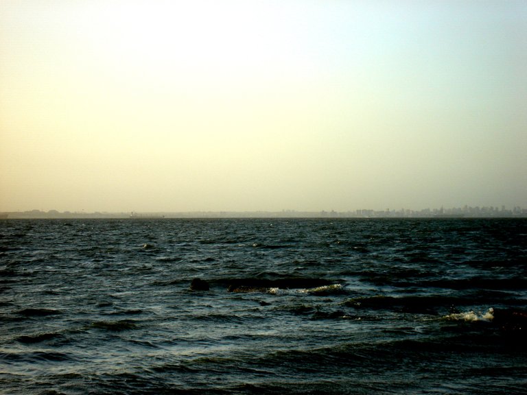 Línea de Horizonte Maracaibo.jpg