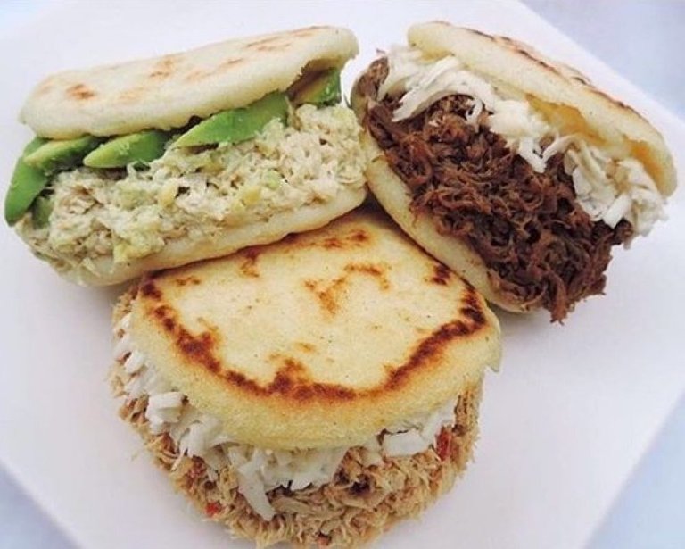 arepas-venezolanas-1000x801.jpg