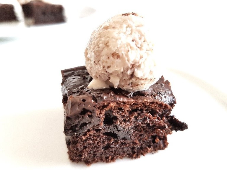 brownie-fit-con-helado.jpg