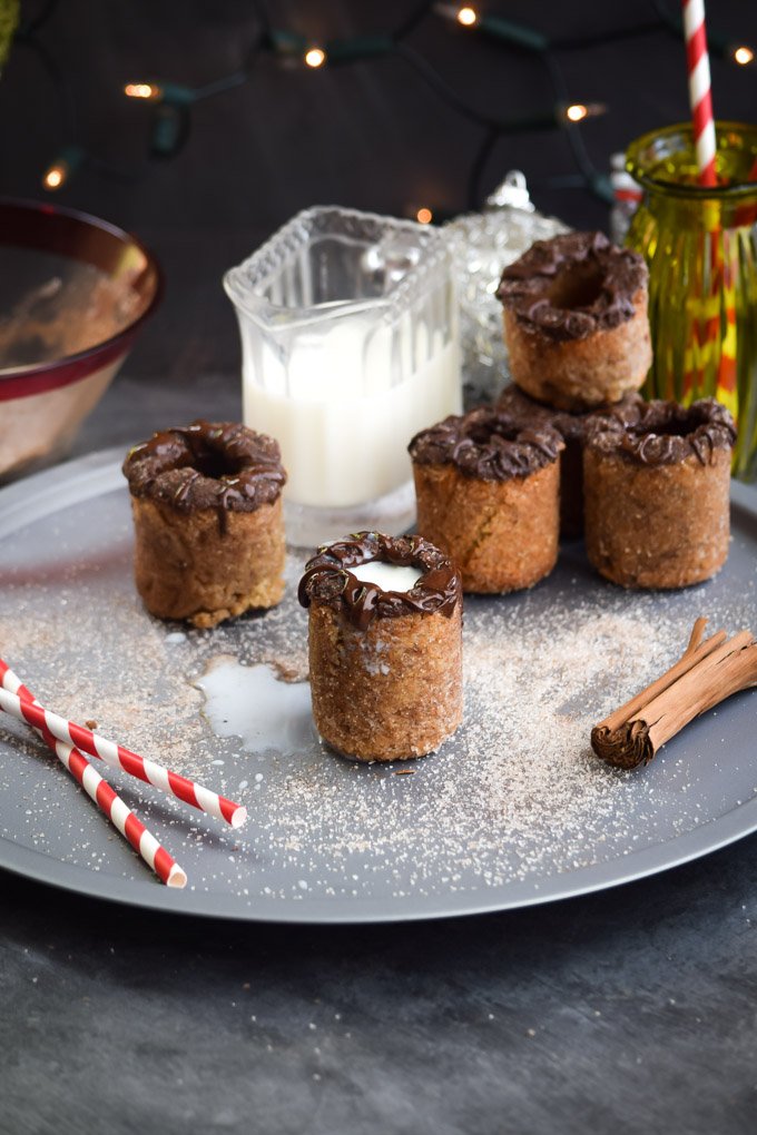 Chocolate Coated Snickerdoodle Milk & Cookie Shots (7).jpg