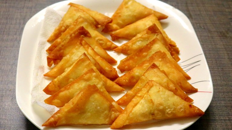 How to Make Perfect Samosa.jpg