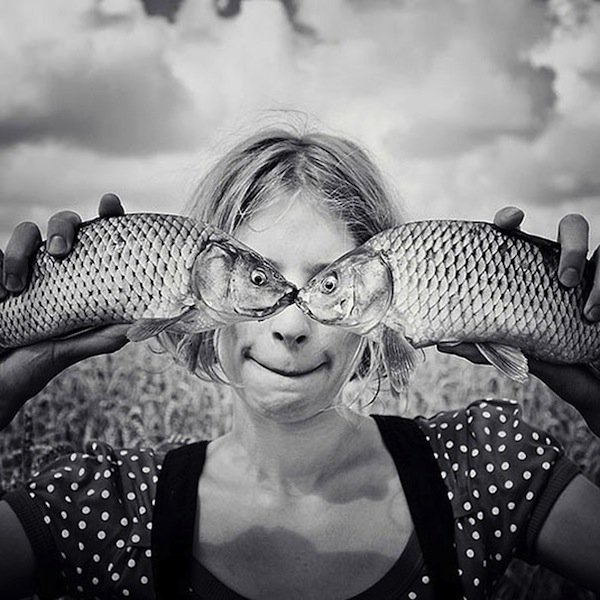 Fish-Eyes-Optical-Illusion.jpg