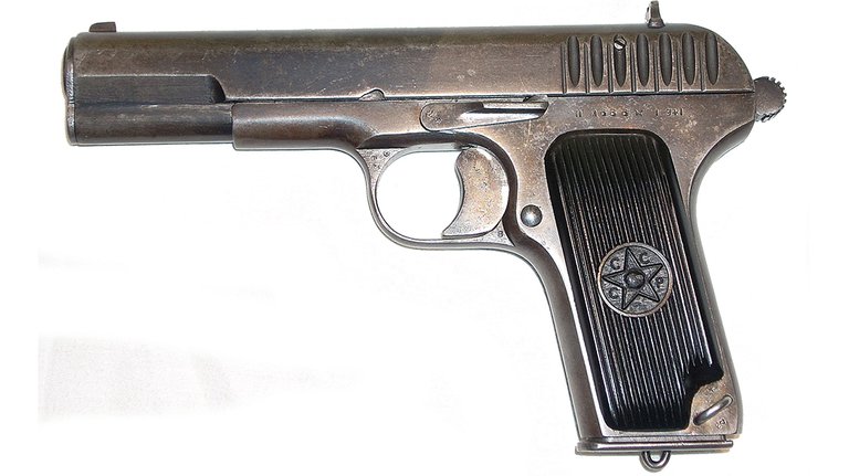 pistolet tt.jpg