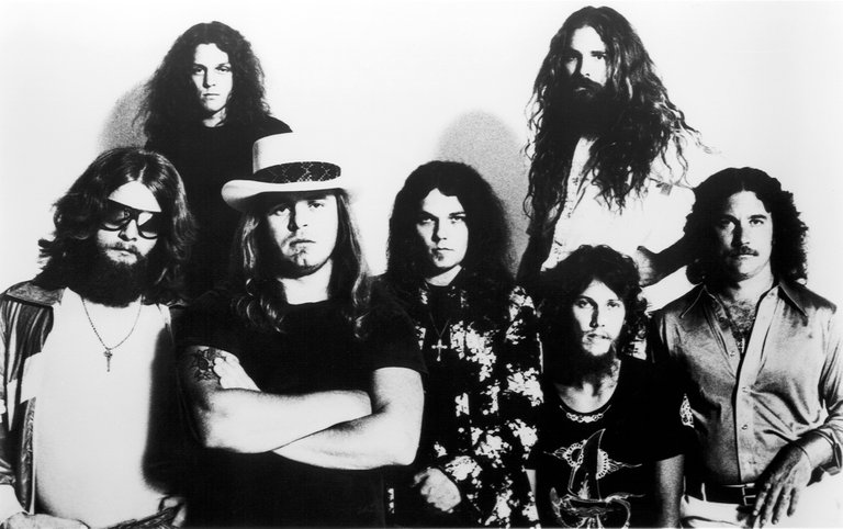 lynyrd-skynyrd-crash-d345126c-fe0d-4fde-8f0d-a9ce89f8ea3a.jpg