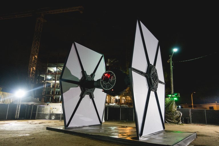 SXSW_2016-_Tie_Fighter_(25426861050).jpg