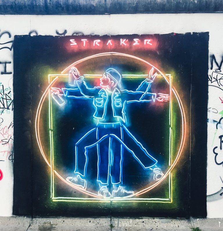 Neon-Graffiti-Straker-1.jpg