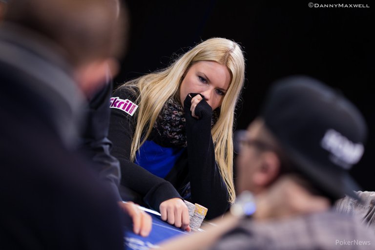 jamila_von_perger_poker.jpg