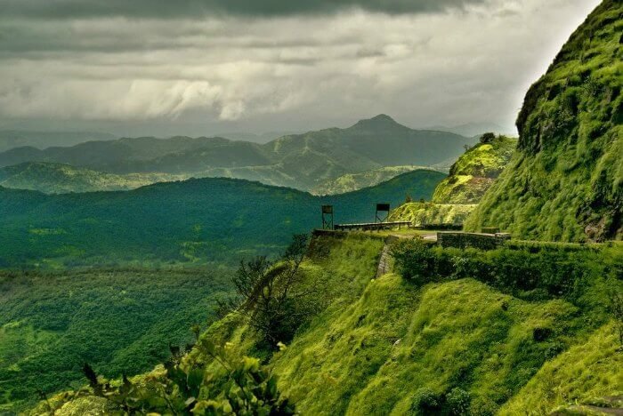 Lonavala-covered-with-clouds1.jpg