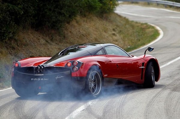 Pagani-Huayra.jpg