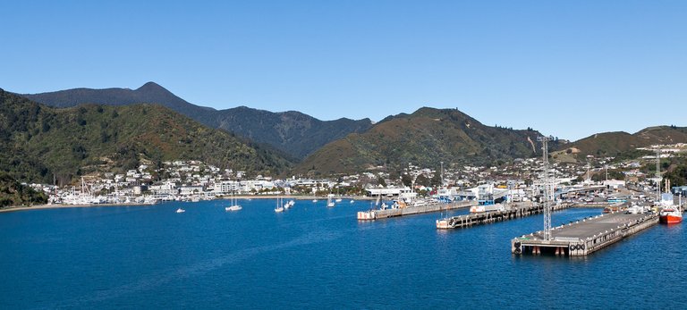 6217631162-picton-harbour (FILEminimizer).jpg