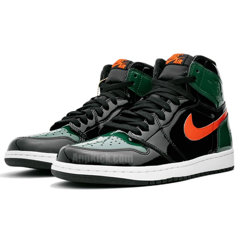 solefly-miami-art-basel-air-jordan-1-green-patent-leather-friends-family-av3905-038-(1).jpg