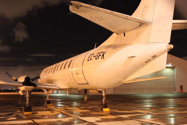 EC-GFK Flightline -Merlin II.JPG