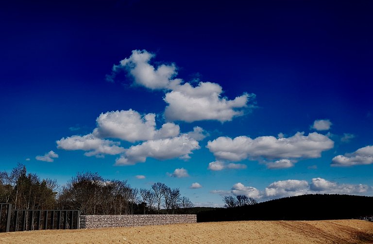 Wolken Luminar 96dp1.jpg