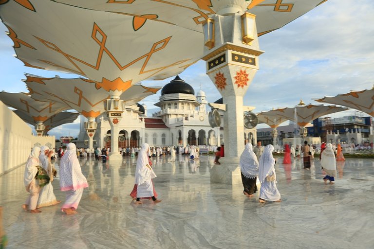 salat id1.jpg