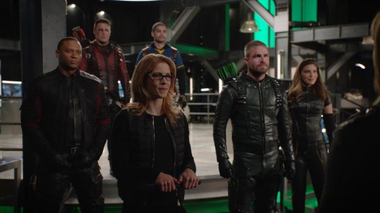 arrow-season-7-episode-22-review-you-have-saved-this-city.jpg