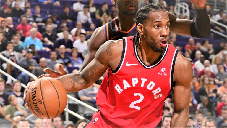 kawhi-leonard-110318-ftr-gettyjpg-t12l29gx1ont10g3s2nvbqbrn.jpg