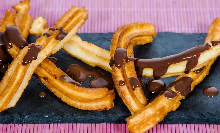 churros_chocolate.jpg