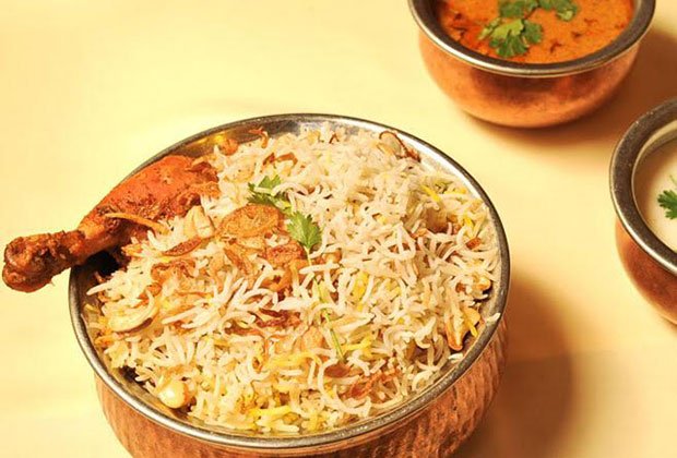 Hyderabadi biryani famous over the world.jpg