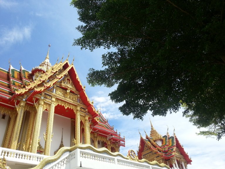 Wat Laharn10.jpg