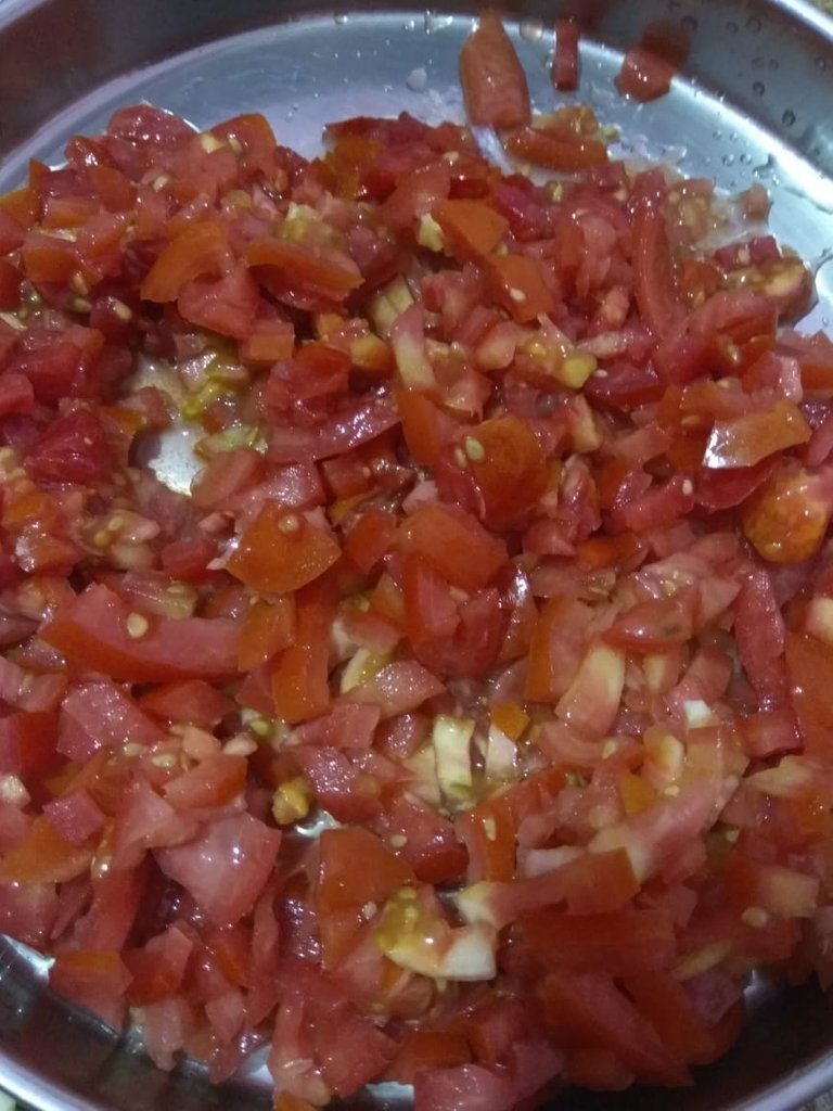 Chopped-tomato.jpeg