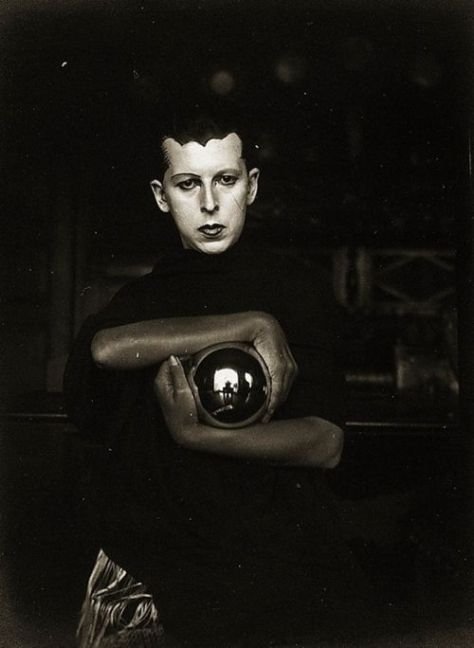 claude_cahun_autorrepresentacion_10.jpg